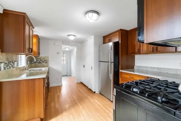 $579,000 | 63 Pond Street, Unit 63, Natick, MA 01760