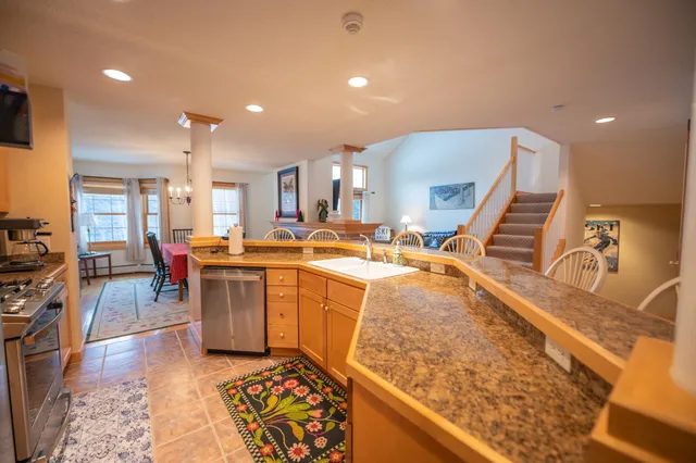 $799,000 | 43 C Dover Springs Lane, West Dover, VT 05356