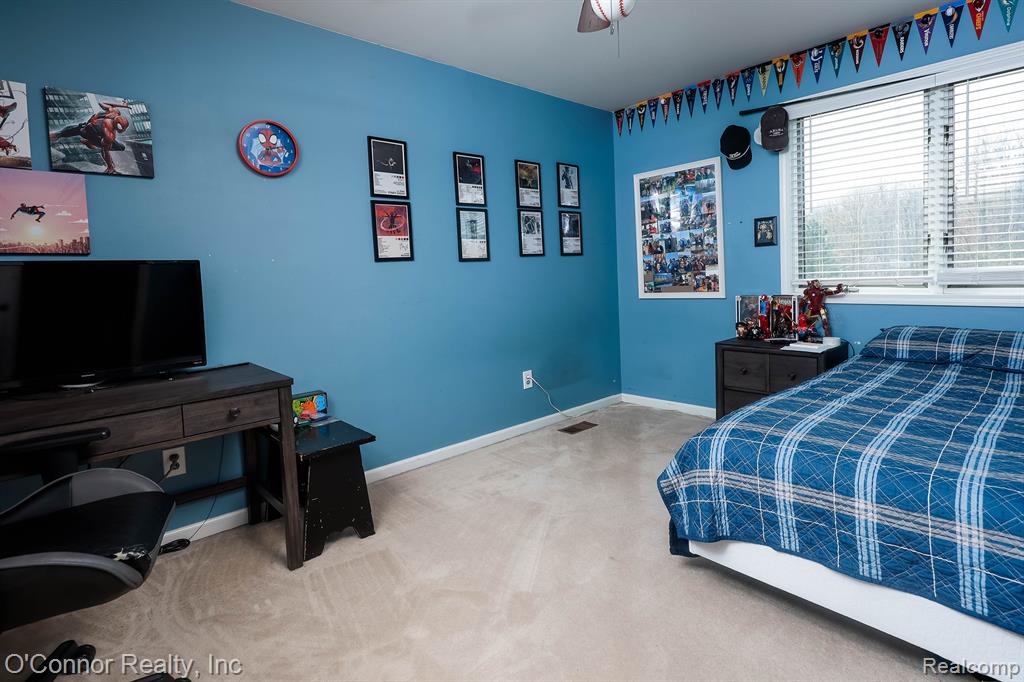 7978 Frith Road Columbus, MI 48063 - Photo 25 of 56