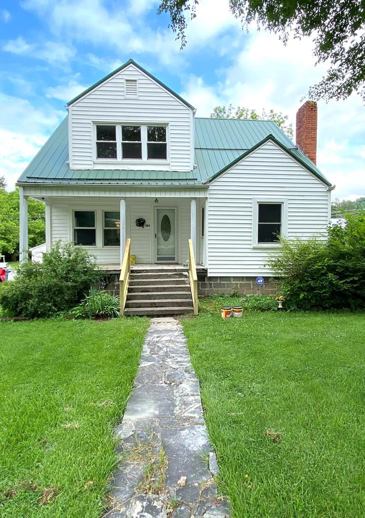 607 Old Fincastle Road Lebanon, VA 24266 - Photo 1 of 16 Gallery Image 1