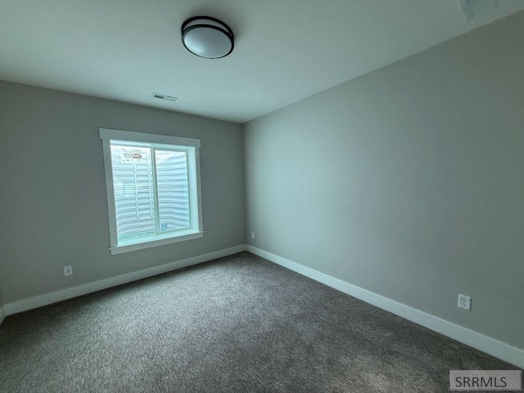 5514 Boardwalk Road Idaho Falls, ID 83404 - Photo 14 of 38