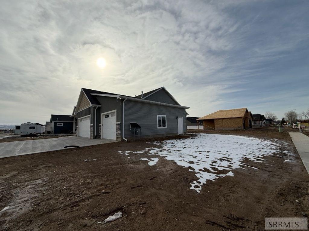 5514 Boardwalk Road Idaho Falls, ID 83404 - Photo 18 of 38