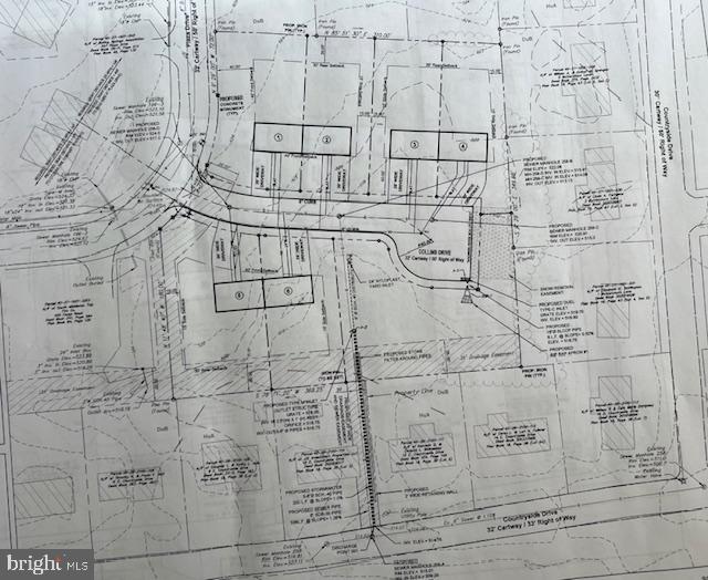 Plaza Drive Boiling Springs, PA 17007 - Photo 8 of 8 a bathroom with shower