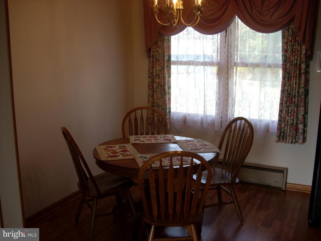 379 West Ridge Road Elizabethtown, PA 17022 - Photo 3 of 17