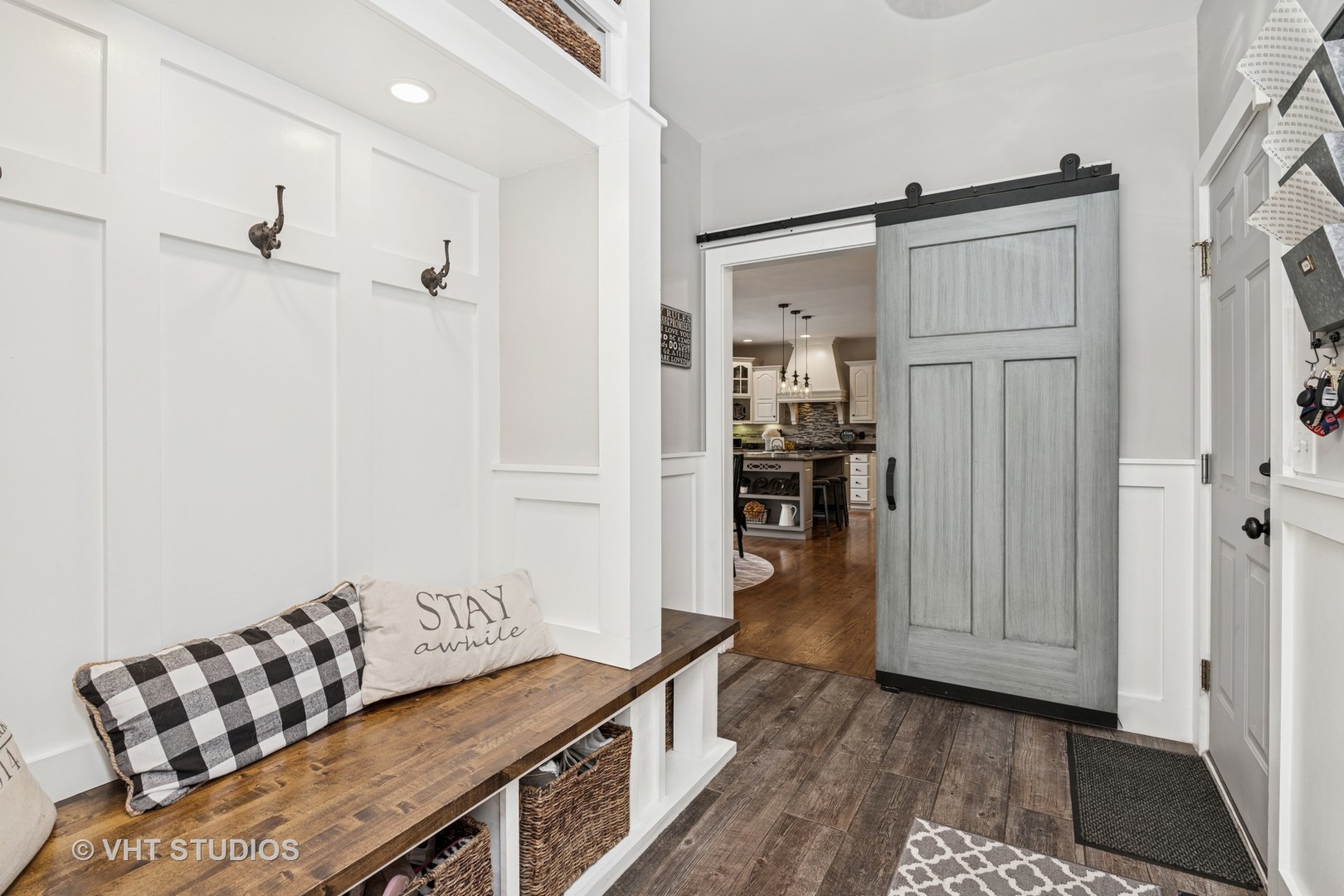 5609 Farmbrook Lane Crystal Lake, IL 60014 - Photo 13 of 35 a view of a hallway with workspace and living room