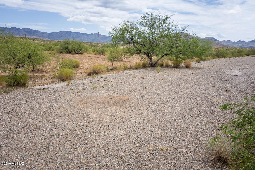 50 Via Pimienta, Unit 1 Rio Rico, AZ 85648 - Photo 3 of 8