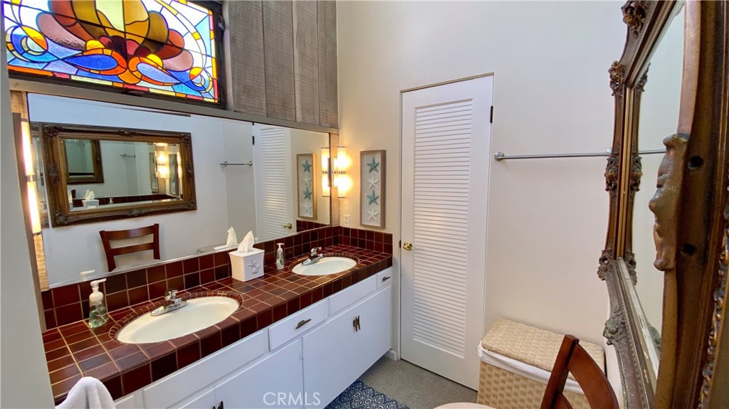 35721 Beach Road Dana Point, CA 92624 - Photo 22 of 45 PRIMARY BATH