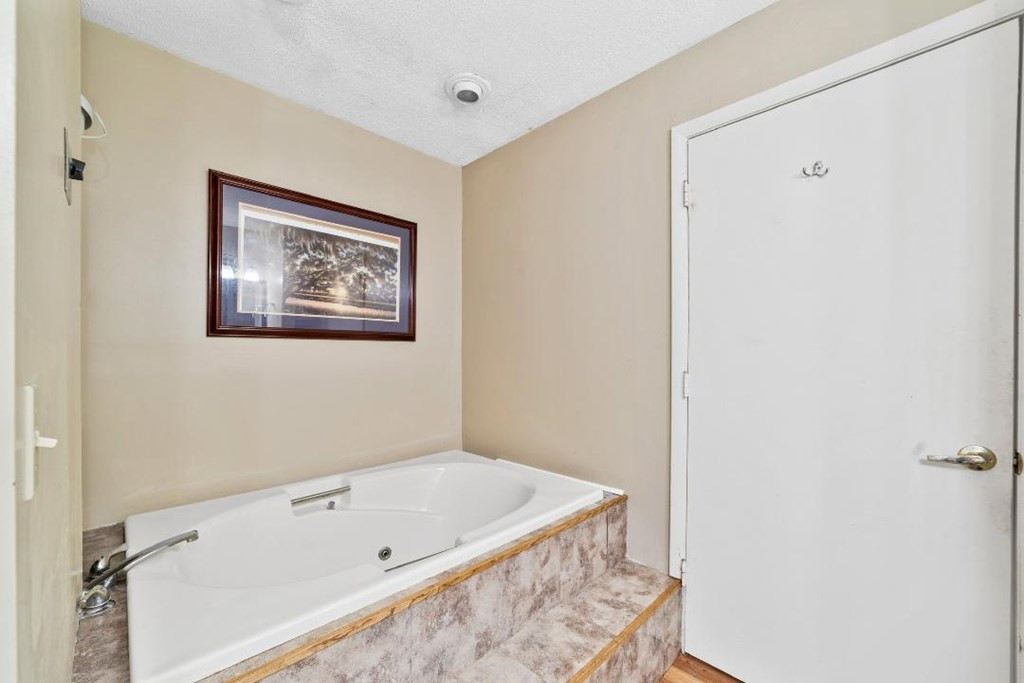 8431 Old State Road Cameron, SC 29030 - Photo 4 of 17 Photo 4