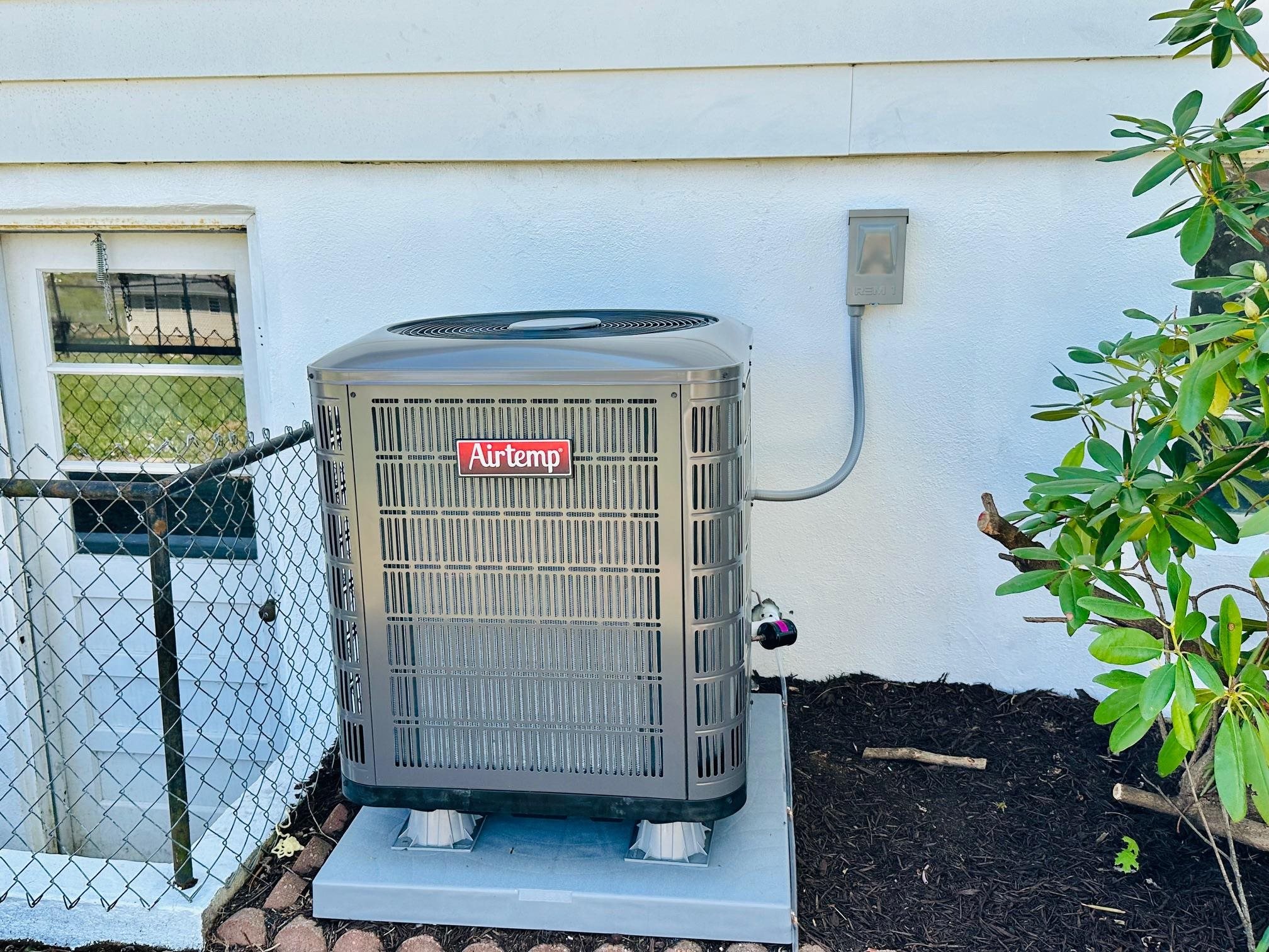 2403 Park Hill Road Staunton, VA 24401 - Photo 6 of 43 New Heat pump