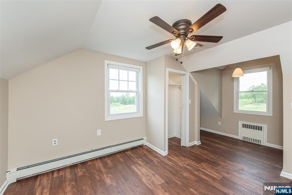 345 Bowden Road Cedar Grove, NJ 07009 - Photo 34 of 43 Gallery Image 34