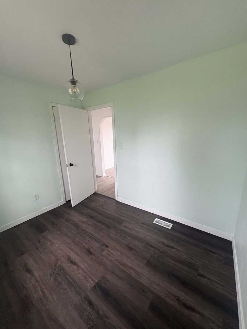 818 South Church Street Carmi, IL 62821 - Photo 14 of 21