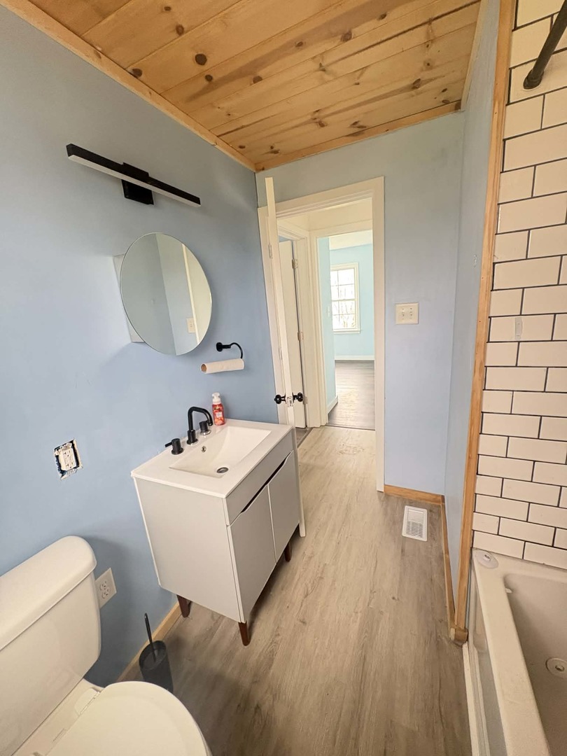 818 South Church Street Carmi, IL 62821 - Photo 19 of 21