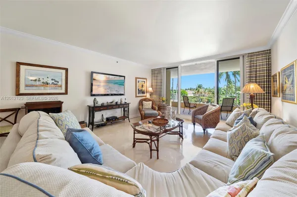 $3,549,000 | 791 Crandon Boulevard, Unit 404, Key Biscayne, FL 33149