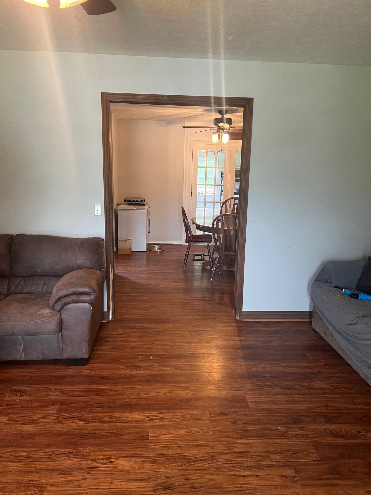 545 Austin Bottom Road Baxter, TN 38544 - Photo 24 of 24 a living room with furniture and a table