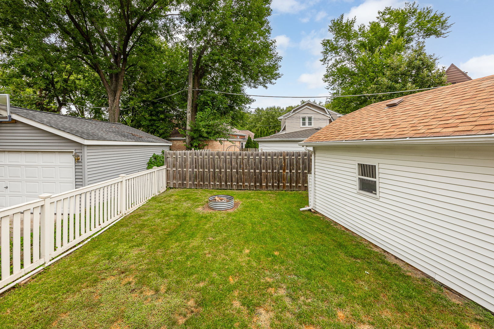 310 Shenstone Road Riverside, IL 60546 - Photo 40 of 47 Gallery Image 40