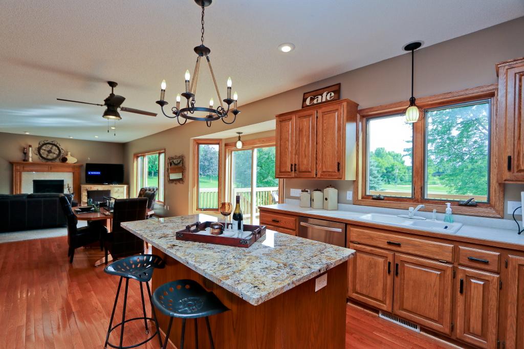 4147 Raspberry Ridge Road Northeast Prior Lake, MN 55372 - Photo 2 of 38 Gallery Image 2