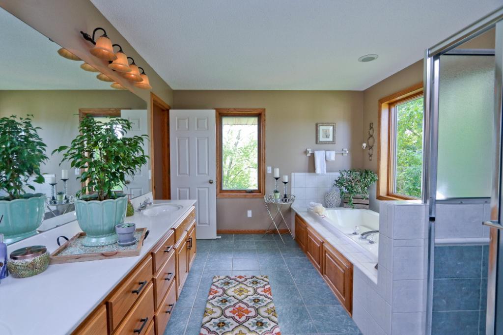 4147 Raspberry Ridge Road Northeast Prior Lake, MN 55372 - Photo 32 of 38 Gallery Image 32
