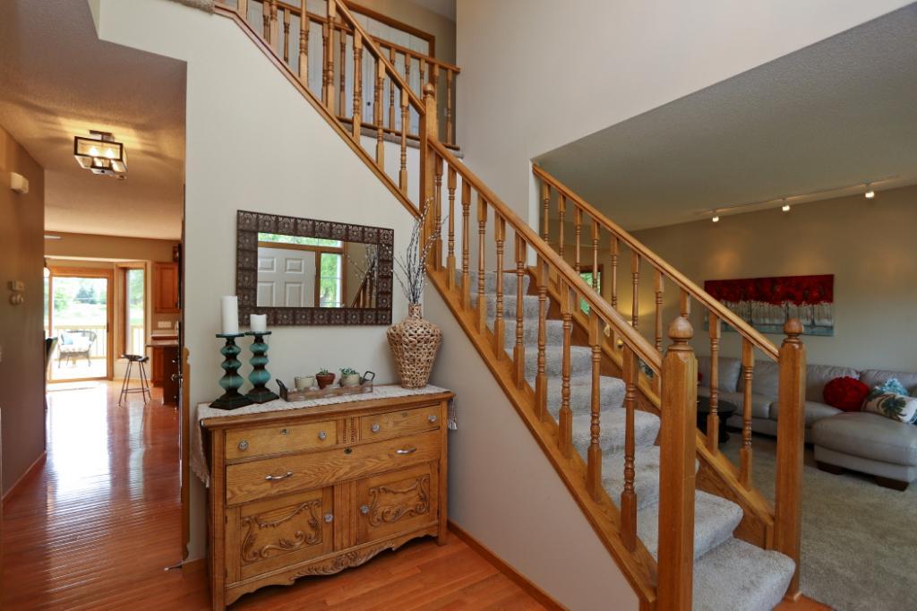 4147 Raspberry Ridge Road Northeast Prior Lake, MN 55372 - Photo 10 of 38 Gallery Image 10