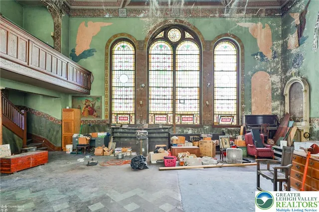 $350,000 | 1521 East 6th Street, Bethlehem, PA 18015