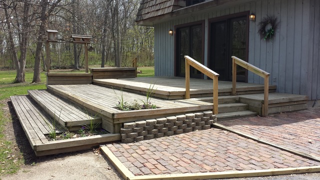 631 East Park Road Oregon, IL 61061 - Photo 2 of 17 a view of outdoor space with seating area