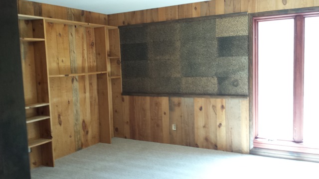 631 East Park Road Oregon, IL 61061 - Photo 4 of 17 a view of a small space