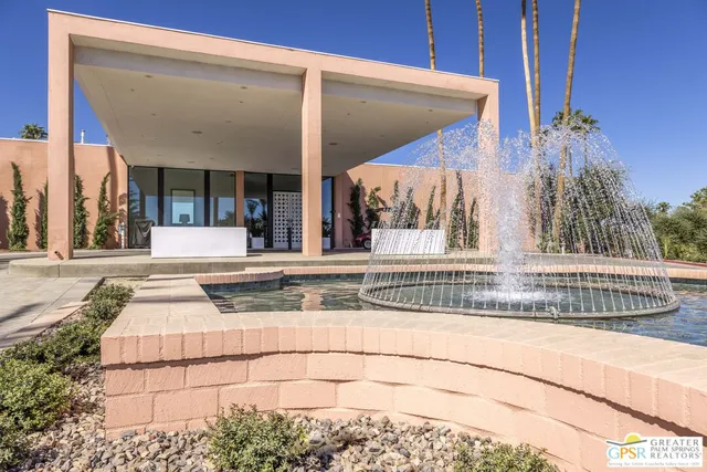 a view of a house with a outdoor space