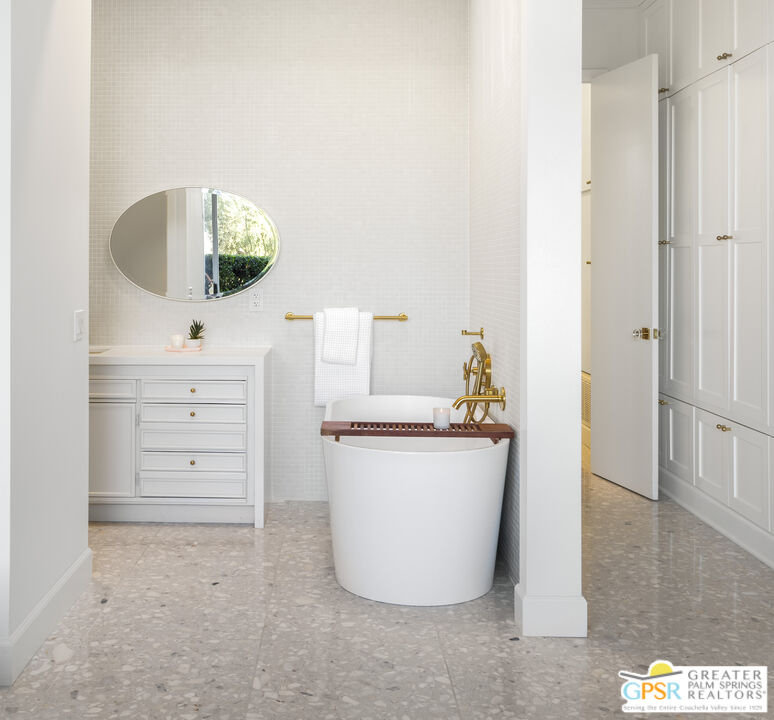 47420 Rabat Drive Palm Desert, CA 92260 - Photo 5 of 27 a view of a living room