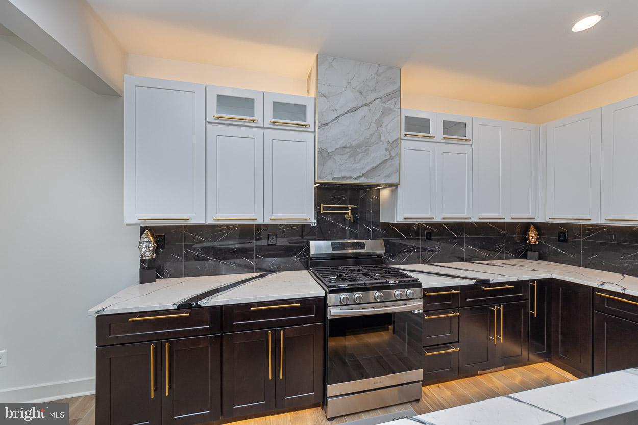 6707 Fairmount Avenue Baltimore, MD 21215 - Photo 15 of 51