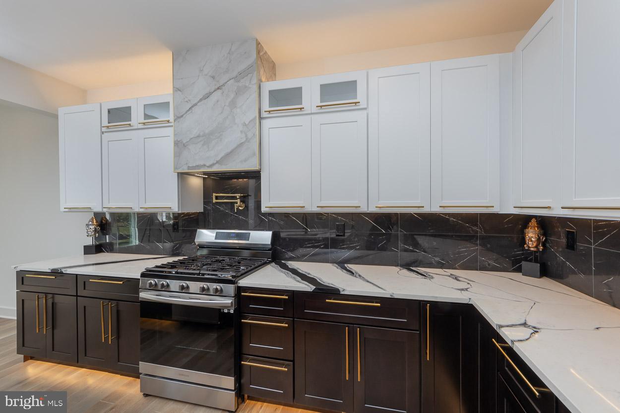 6707 Fairmount Avenue Baltimore, MD 21215 - Photo 16 of 51