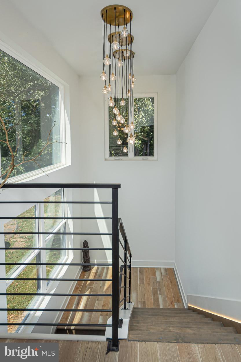 6707 Fairmount Avenue Baltimore, MD 21215 - Photo 35 of 51