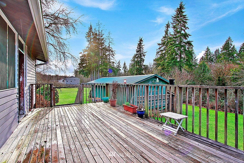 976 Retsil Road East Port Orchard, WA 98366 - Photo 4 of 21 Gallery Image 4