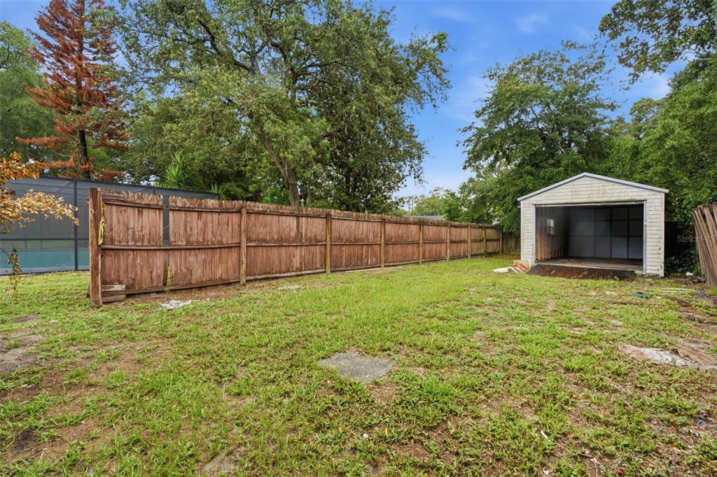 147 Colomba Road DeBary, FL 32713 - Photo 37 of 48