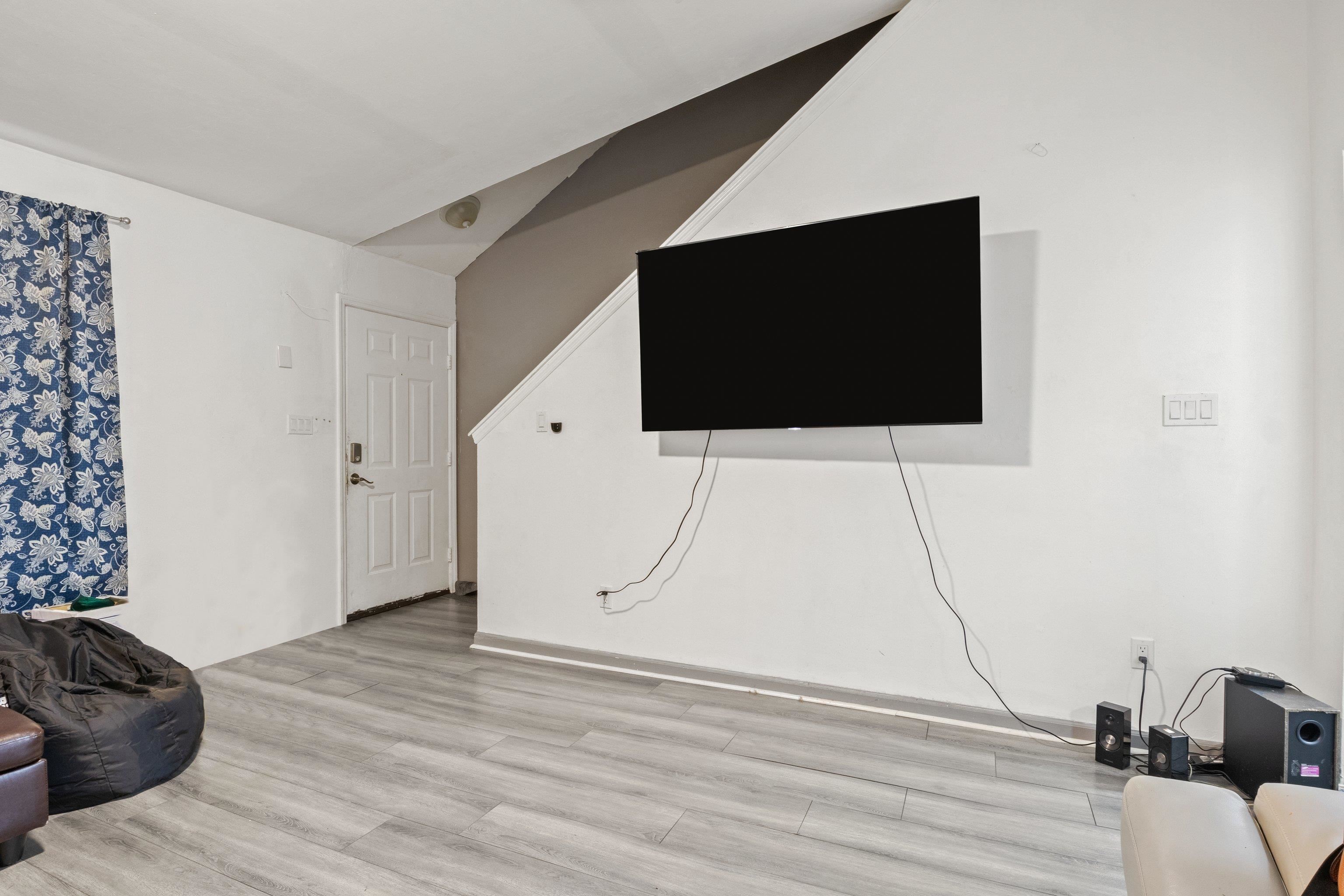 2525 Hartsfield Road, Unit 22 Tallahassee, FL 32303 - Photo 5 of 7