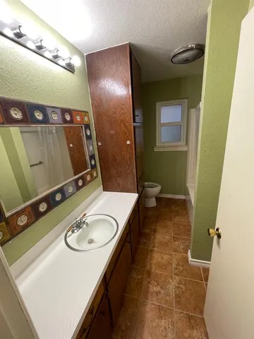 $1,400 | 1410 Sunnyvale Street, Sweetwater, TX 79556