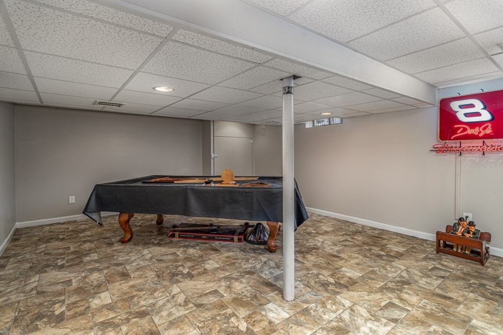 8 Brown Road Shirley, MA 01464 - Photo 34 of 42 a room with furniture