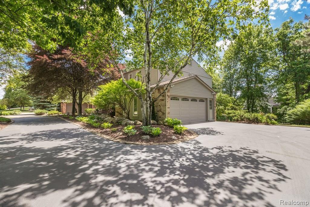 5243 Watergate Road West Bloomfield, MI 48323 - Photo 30 of 35 _MG_0036.jpg