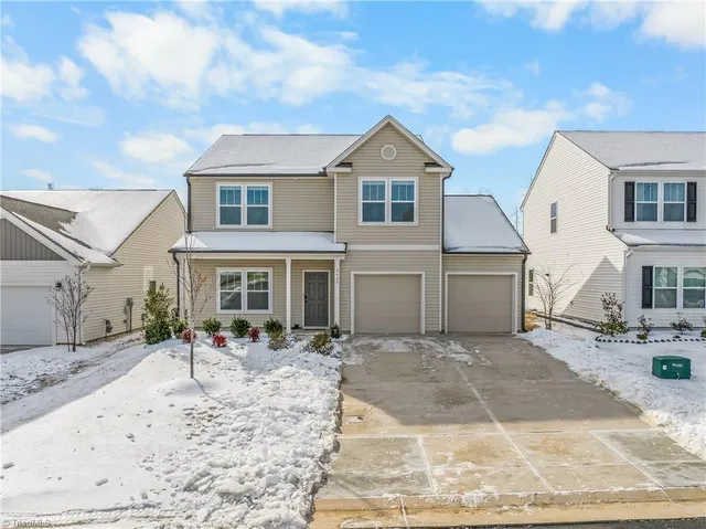 $395,000 | 2429 Dukes Hollow Court, High Point, NC 27265