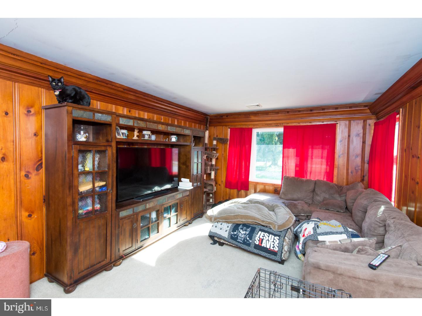 245 Lenni Road Media, PA 19063 - Photo 11 of 25 Family Room