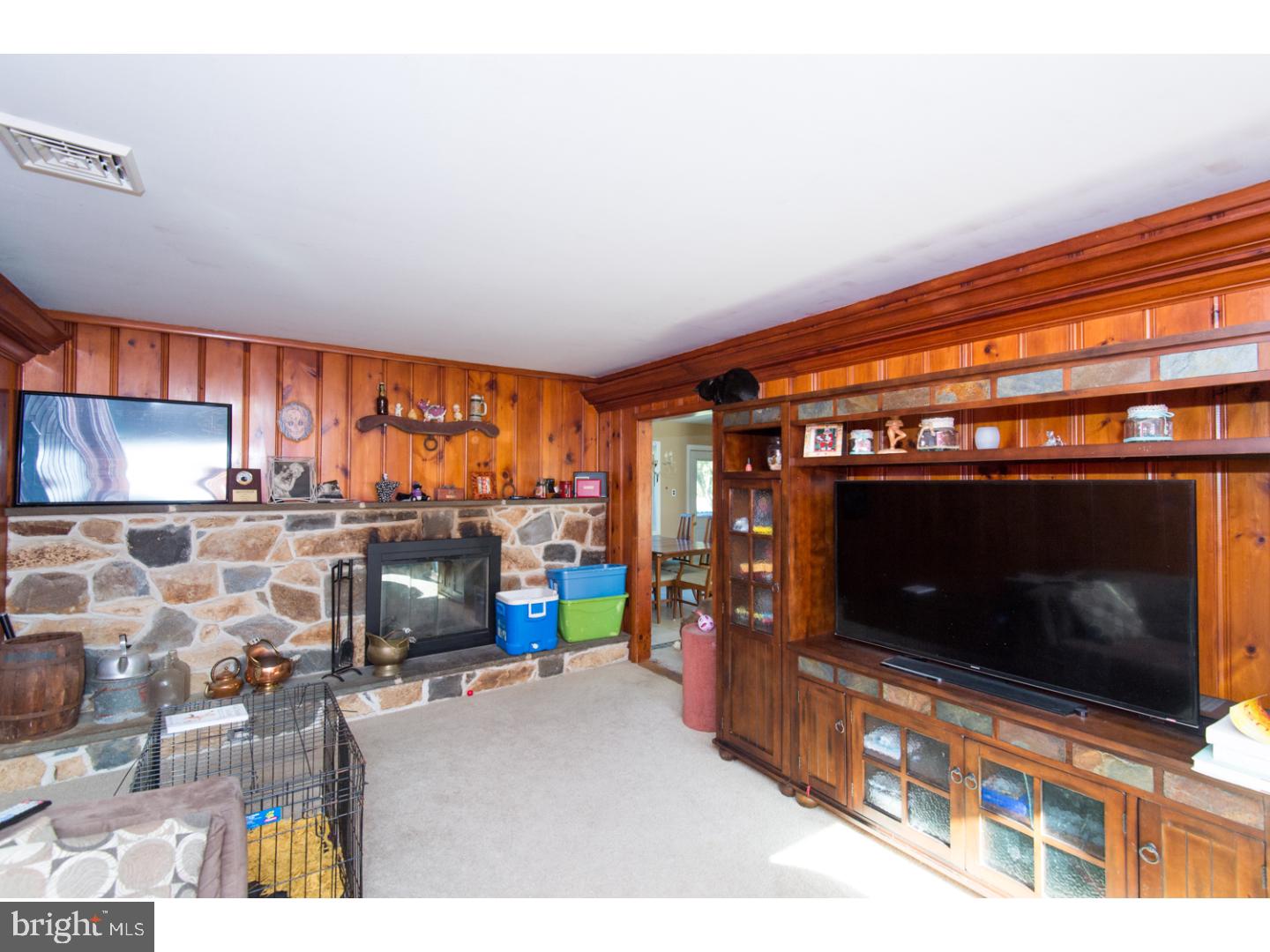 245 Lenni Road Media, PA 19063 - Photo 10 of 25 Family Room