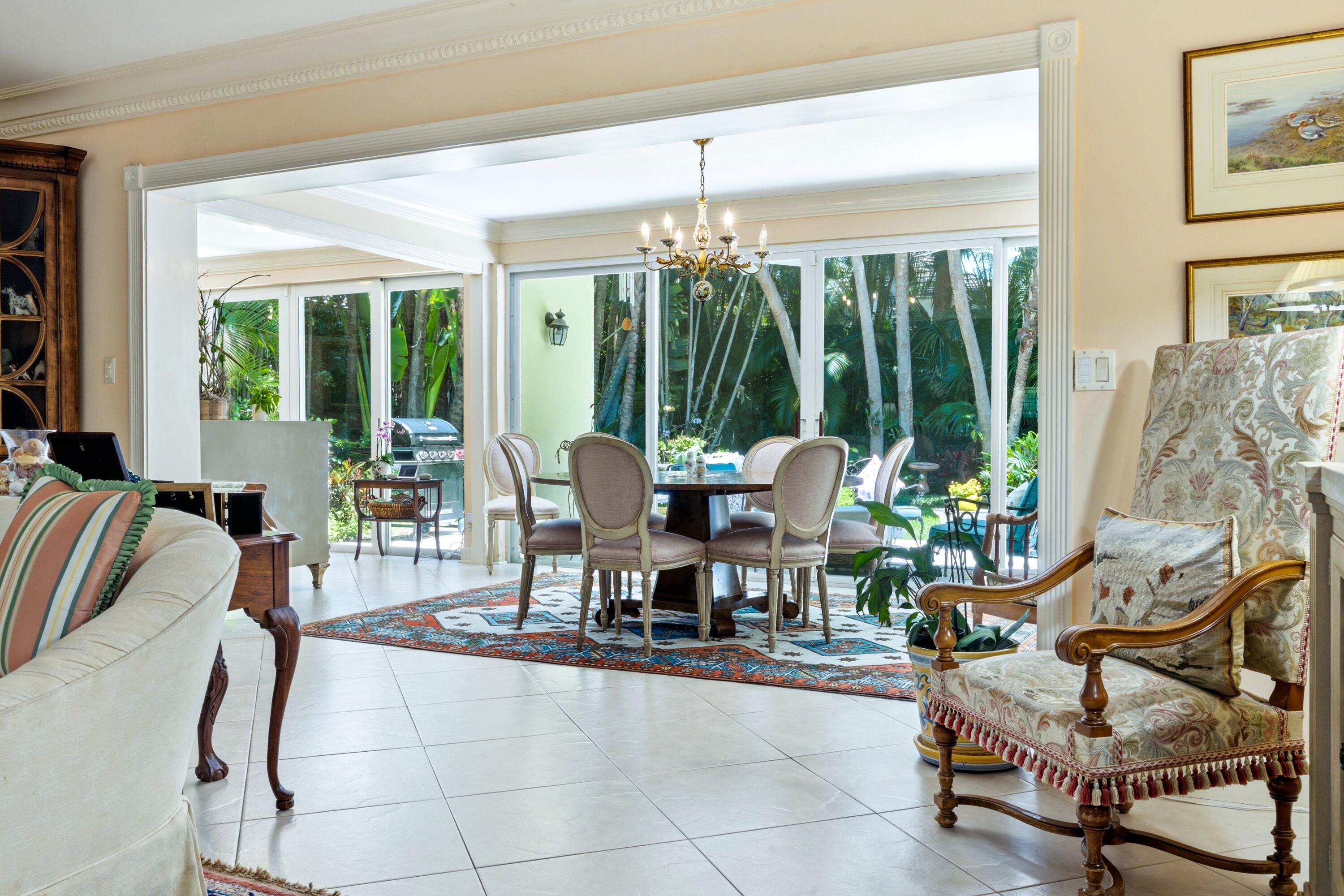 265 Fairview Road Palm Beach, FL 33480 - Photo 10 of 38 DSC_1077