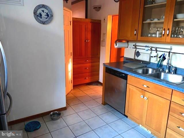 841 Braddock Road Cumberland, MD 21502 - Photo 5 of 24 Gallery Image 5