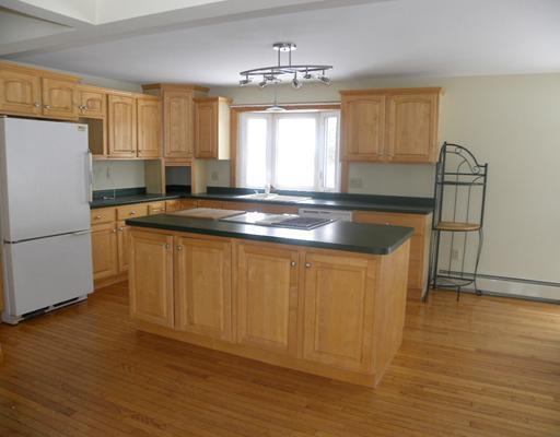124 Webster Corner Road Sabattus, ME 04280 - Photo 4 of 17 Kitchen.