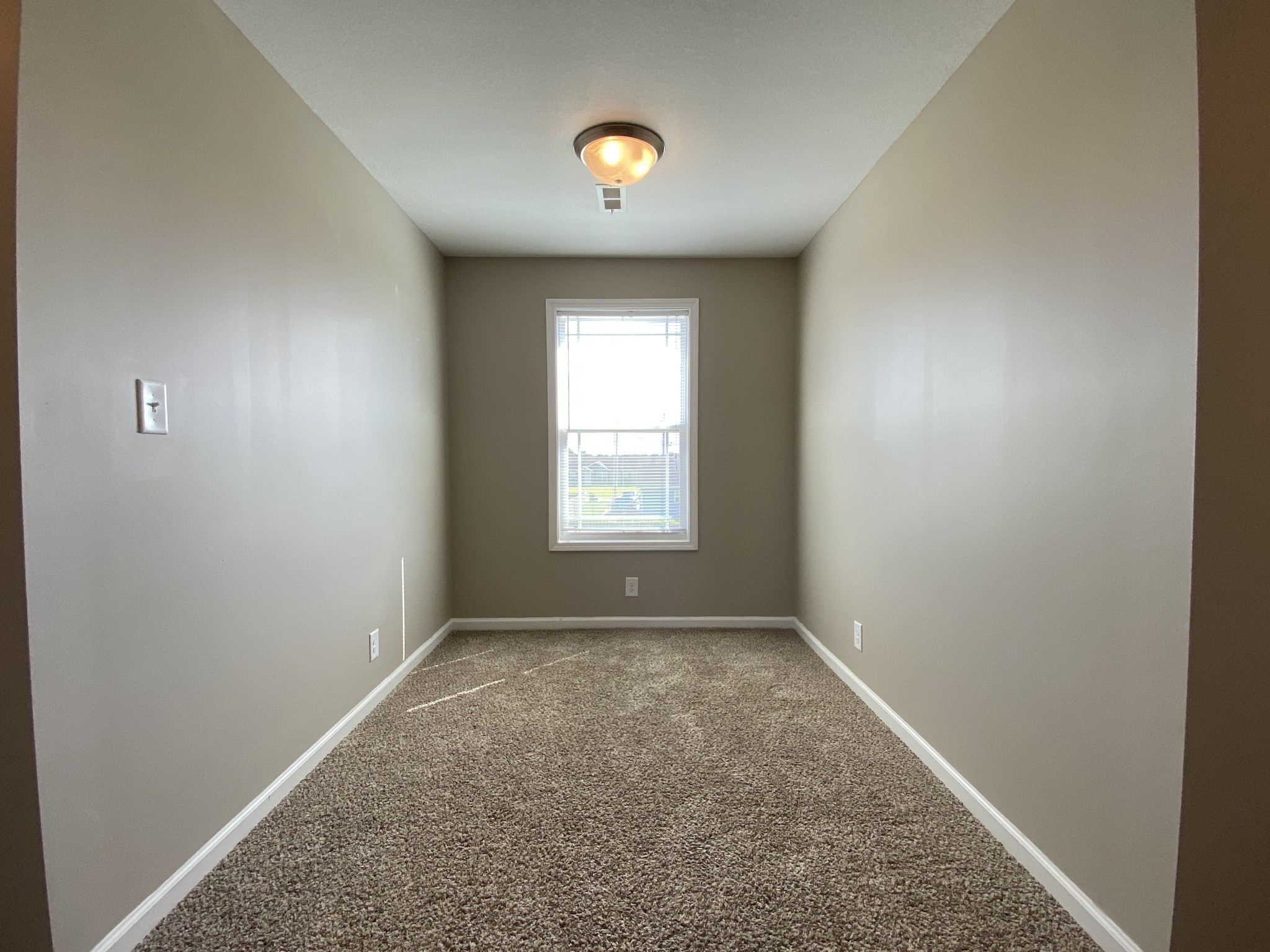 951 Hugh Hunter Road Oak Grove, KY 42262 - Photo 16 of 35 a view of entryway