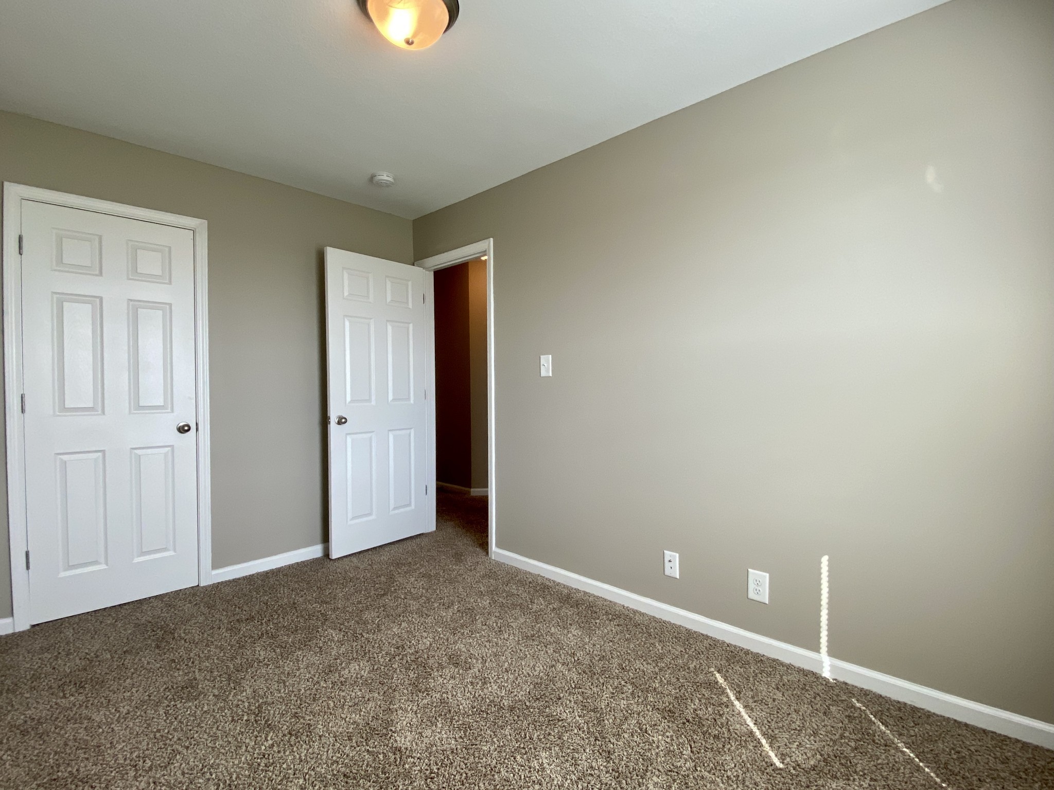 951 Hugh Hunter Road Oak Grove, KY 42262 - Photo 28 of 35 a view of an empty room