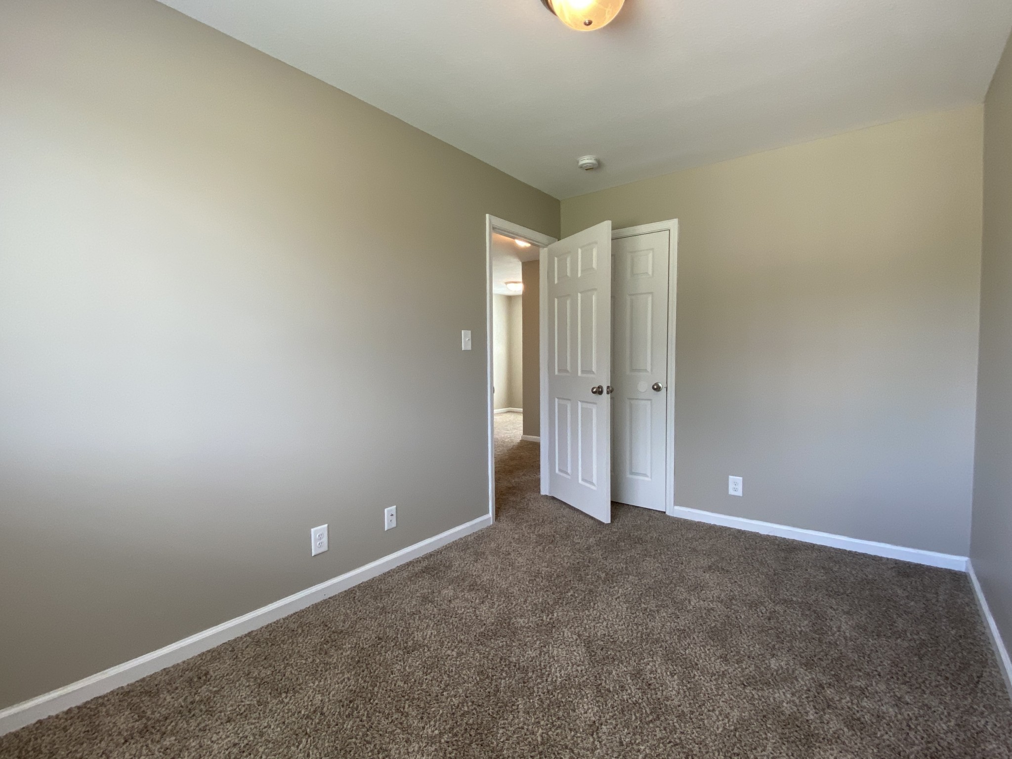 951 Hugh Hunter Road Oak Grove, KY 42262 - Photo 33 of 35 a view of an empty room