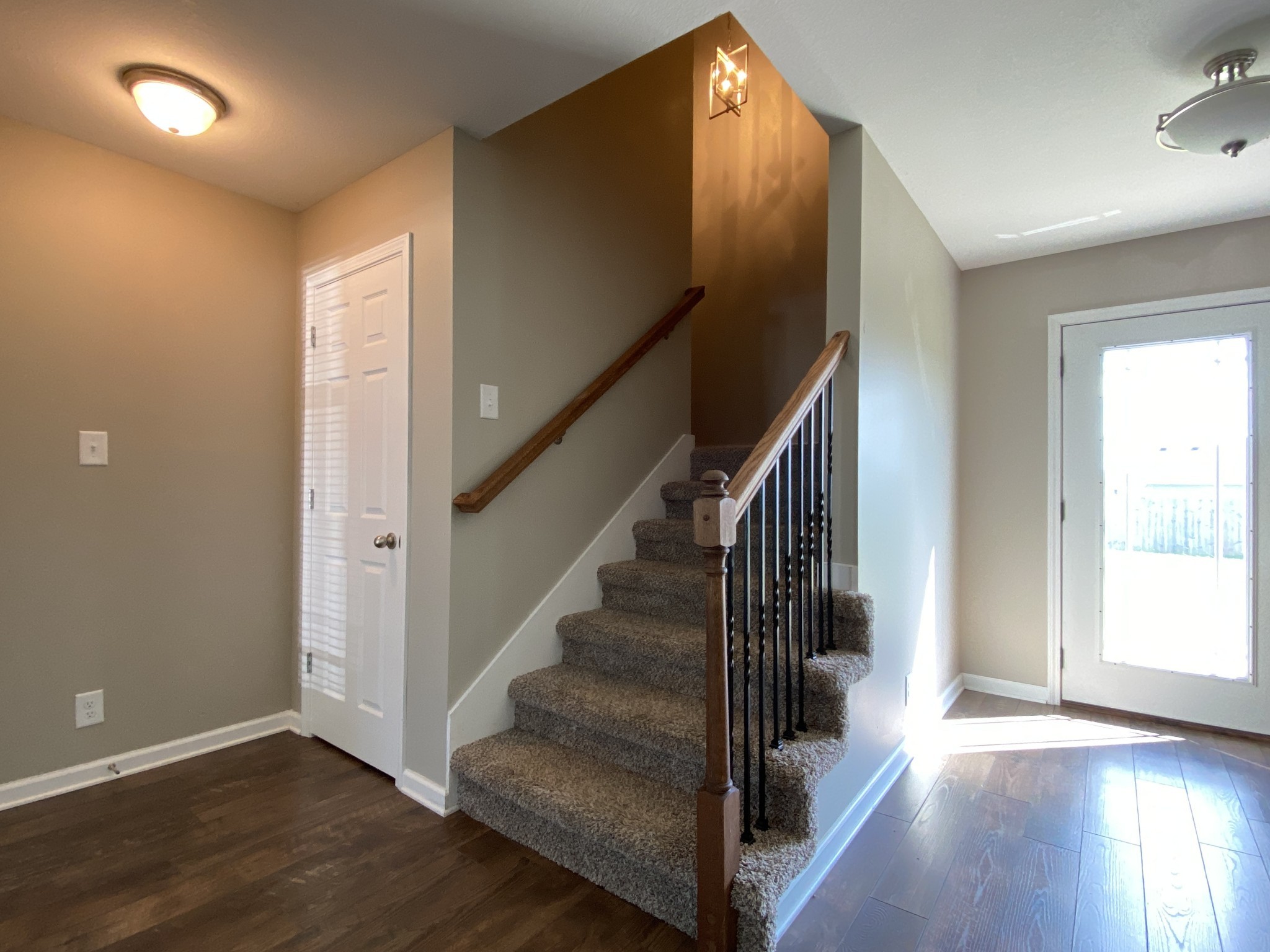 951 Hugh Hunter Road Oak Grove, KY 42262 - Photo 8 of 35 a view of entryway with wooden floor and stairs