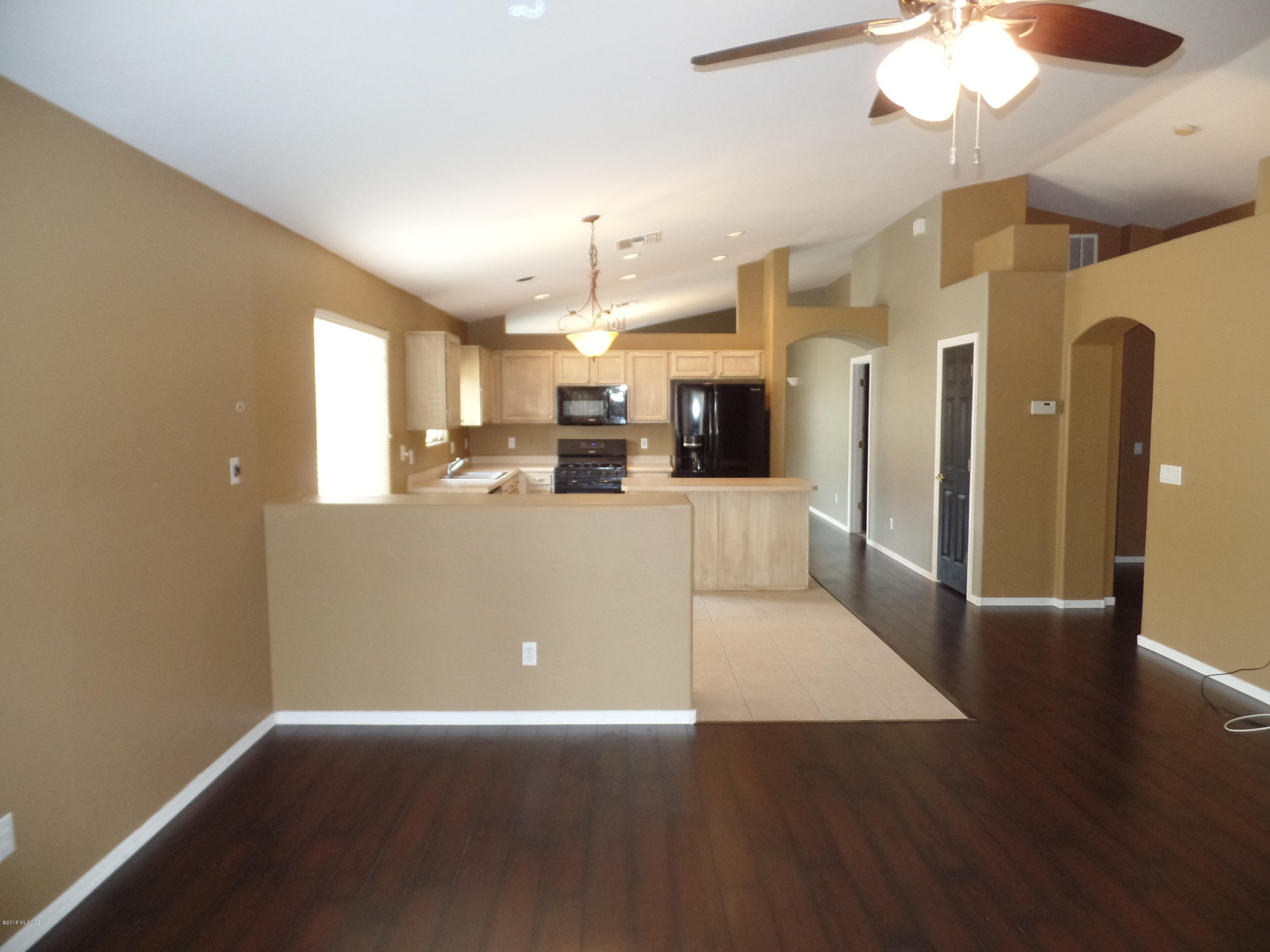 8458 South Burien Road Tucson, AZ 85747 - Photo 9 of 46