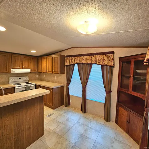 $54,900 | 13441 South Prospect Street, Coalmont, IN 47845