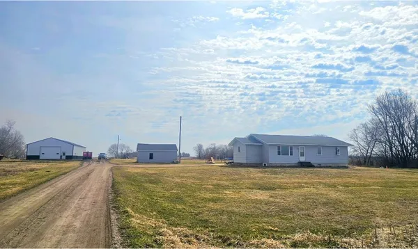 $349,000 | 16404 440th Avenue, Morris, MN 56267