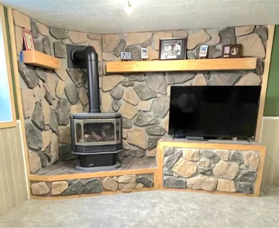 $349,000 | 16404 440th Avenue, Morris, MN 56267